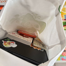 Load image into Gallery viewer, (pre-order) green apple kitty 🍏 tote bag w/ charm